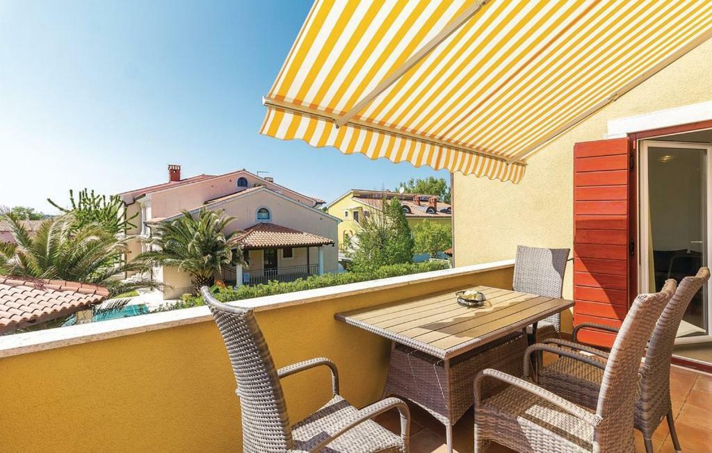 Oliva Holiday Apartment Banjole Exterior photo