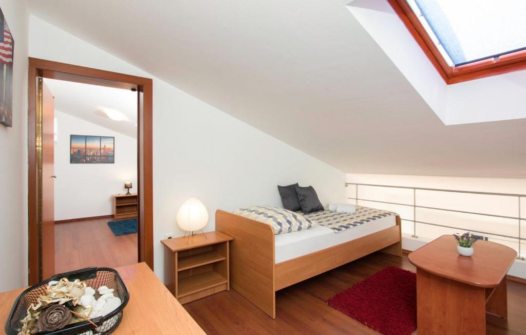 Oliva Holiday Apartment Banjole Exterior photo